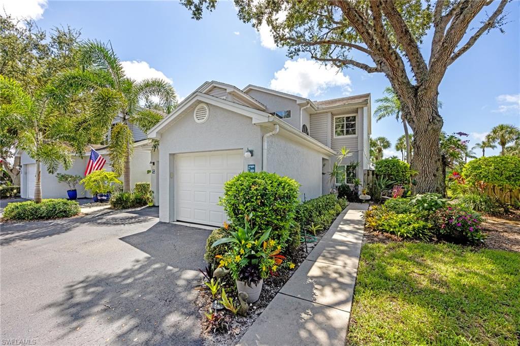 LAKESIDE CARRIAGE HOMES - Residential Lease