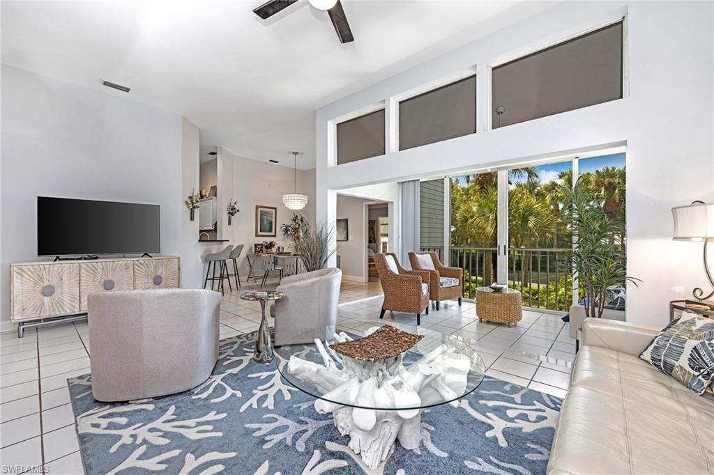 LAKESIDE CARRIAGE HOMES - Residential Lease