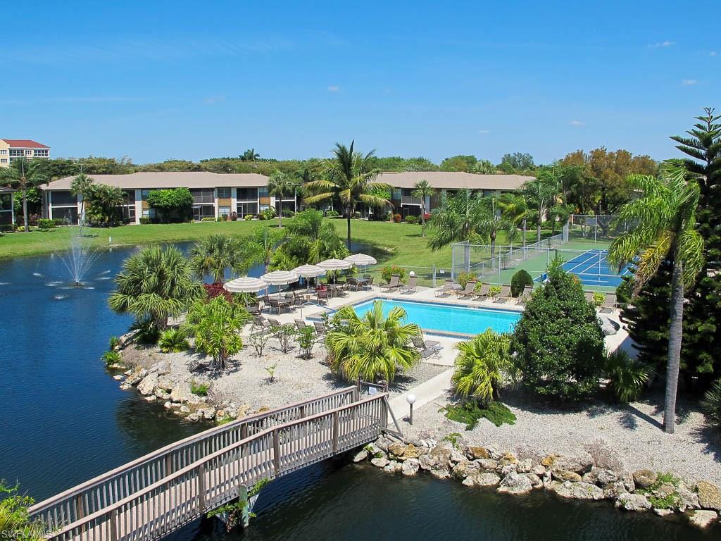 DAVIS LAKE CONDO - Residential