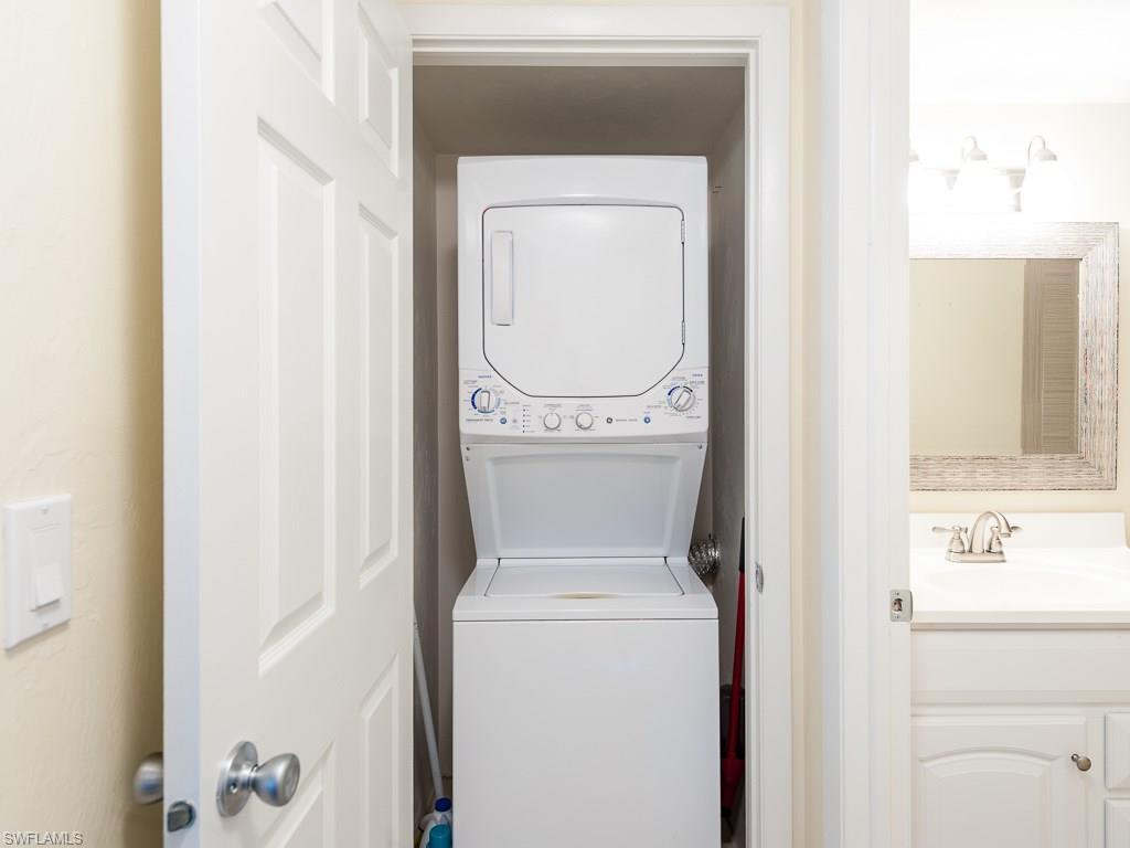 DAVIS LAKE CONDO - Residential