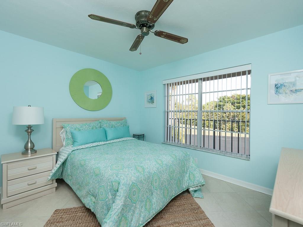 DAVIS LAKE CONDO - Residential