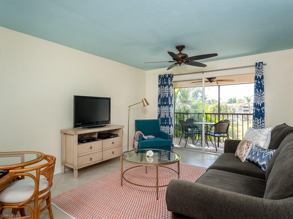 DAVIS LAKE CONDO - Residential