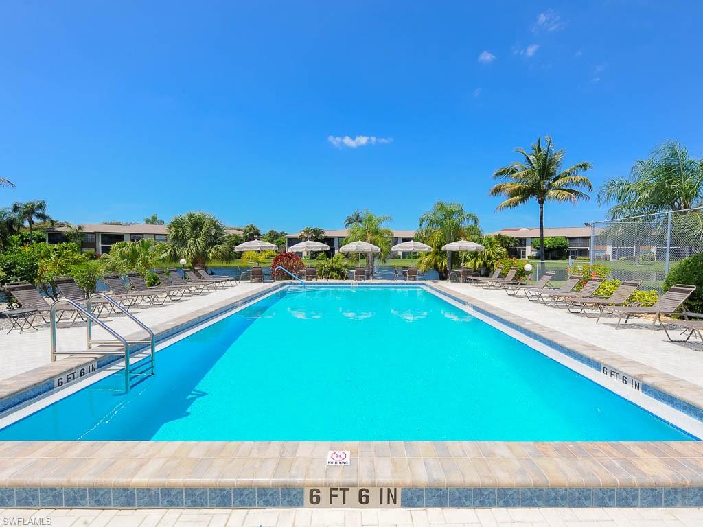 DAVIS LAKE CONDO - Residential