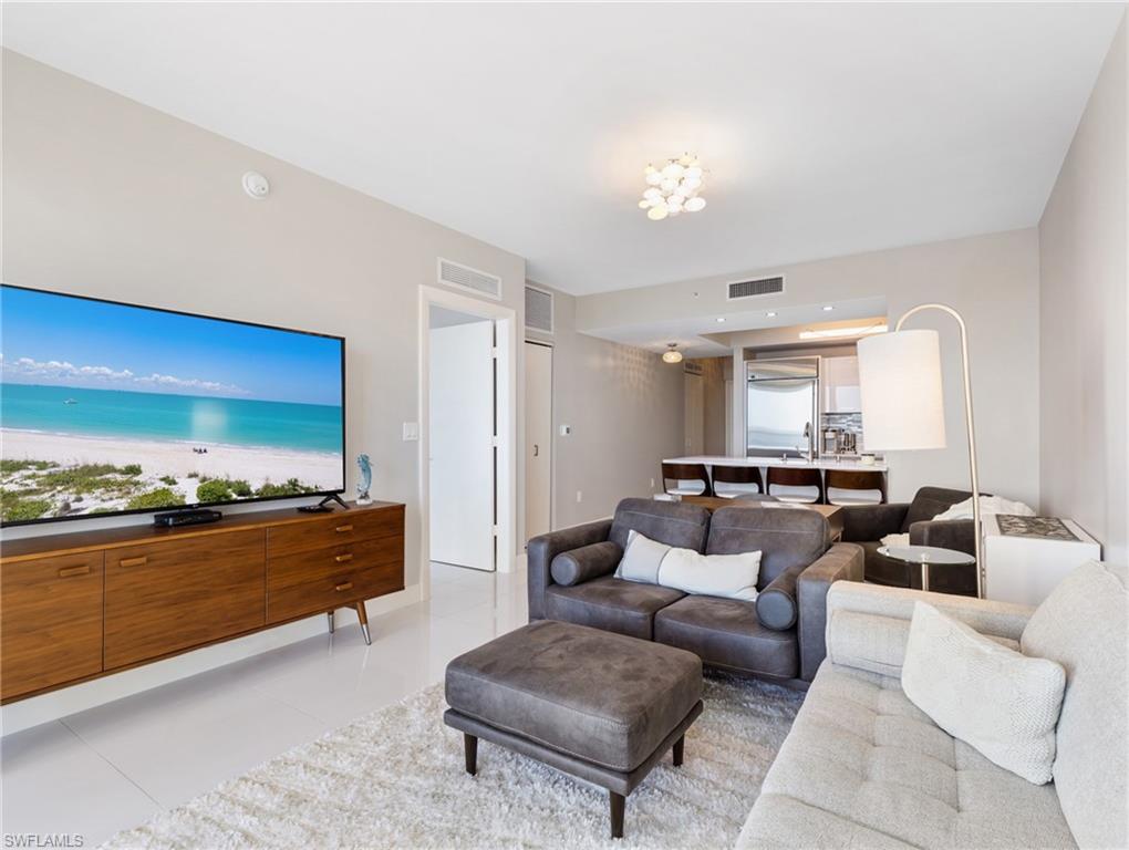 3000 Oasis Grand BLVD 1206