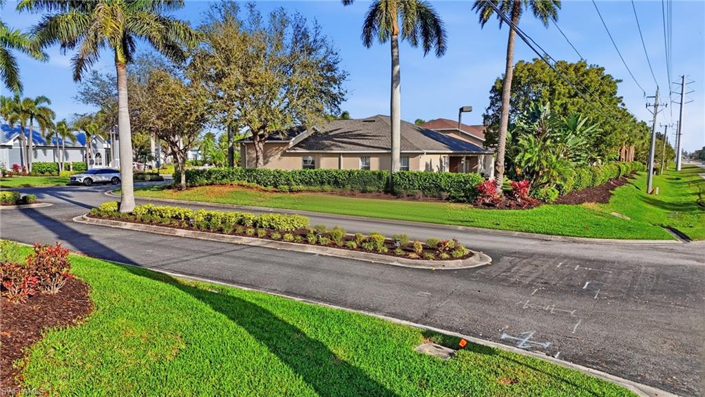 COLONY LAKES - Residential