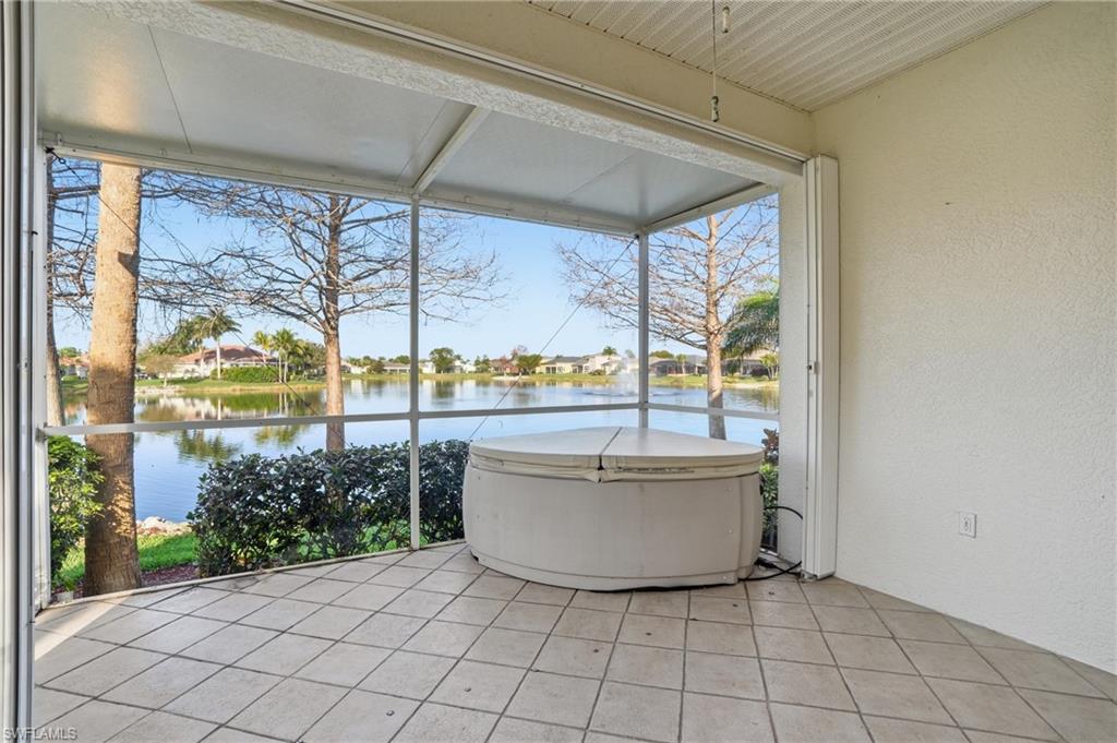 COLONY LAKES - Residential