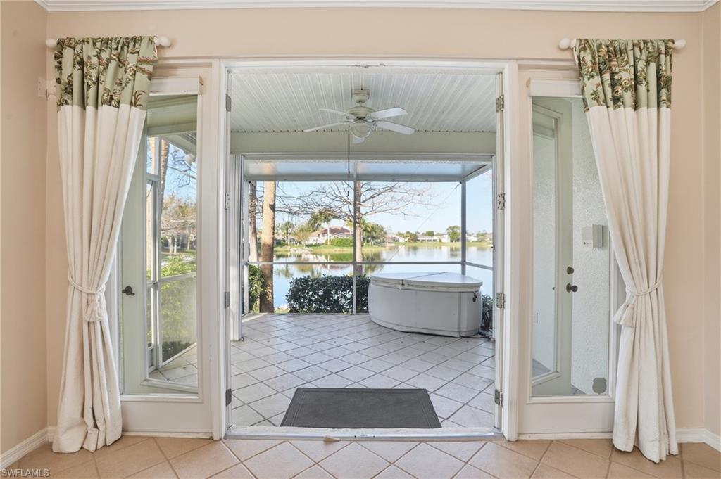 COLONY LAKES - Residential