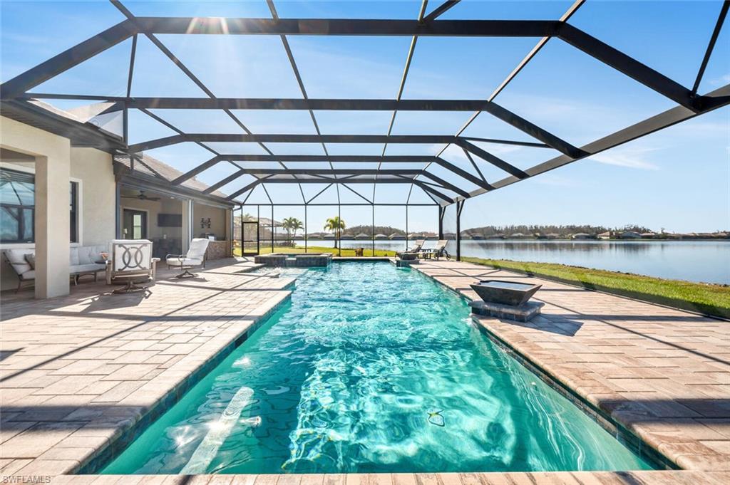 CORKSCREW SHORES - Residential