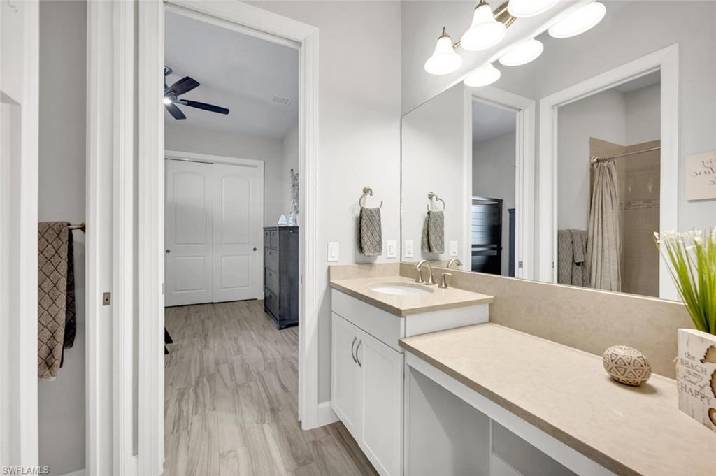 CORKSCREW SHORES - Residential