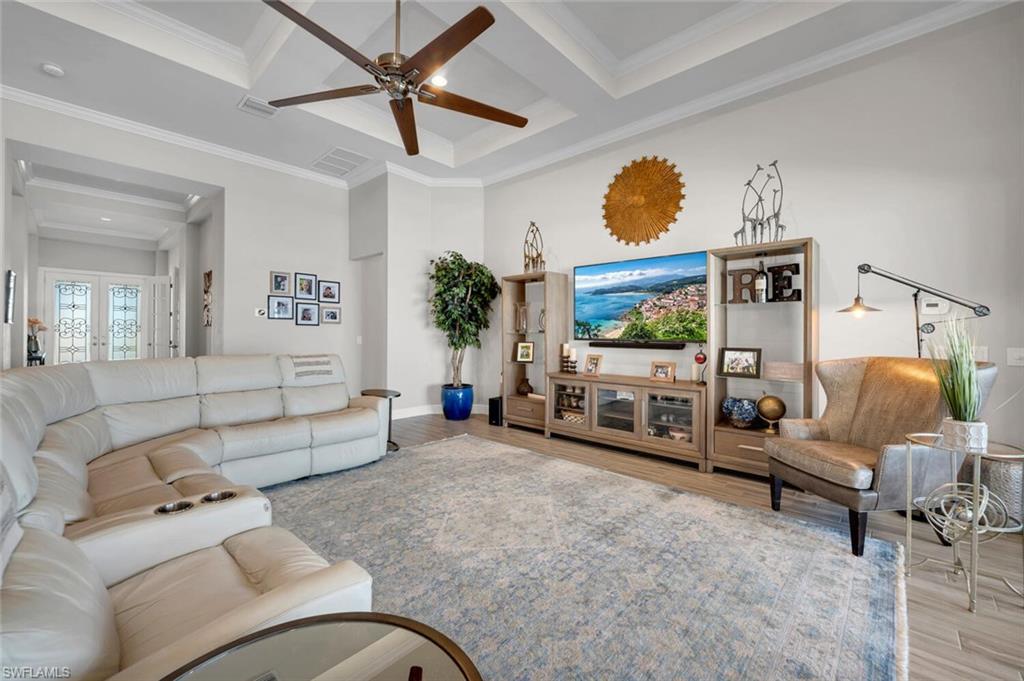 CORKSCREW SHORES - Residential