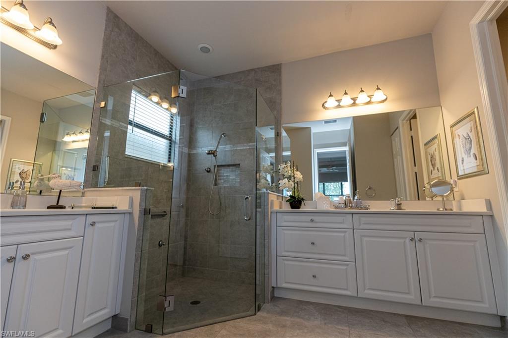 MARINA BAY - Residential Lease