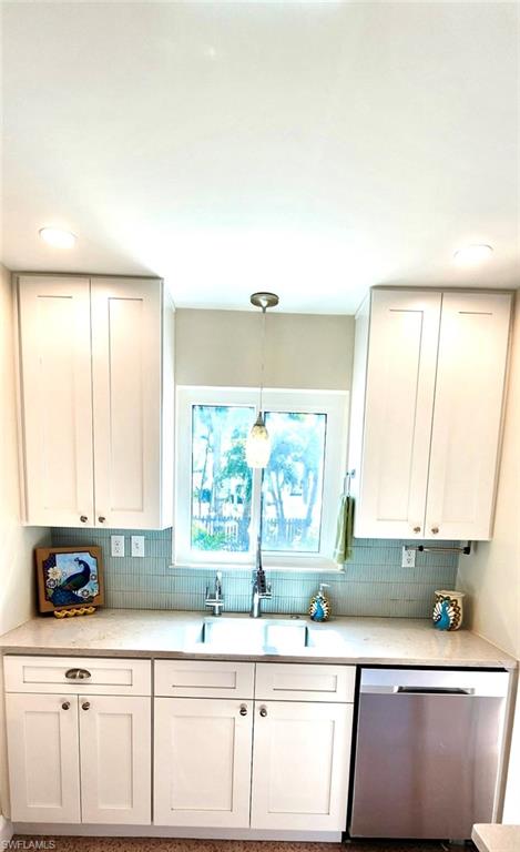 HOLIDAY SHORES - Residential