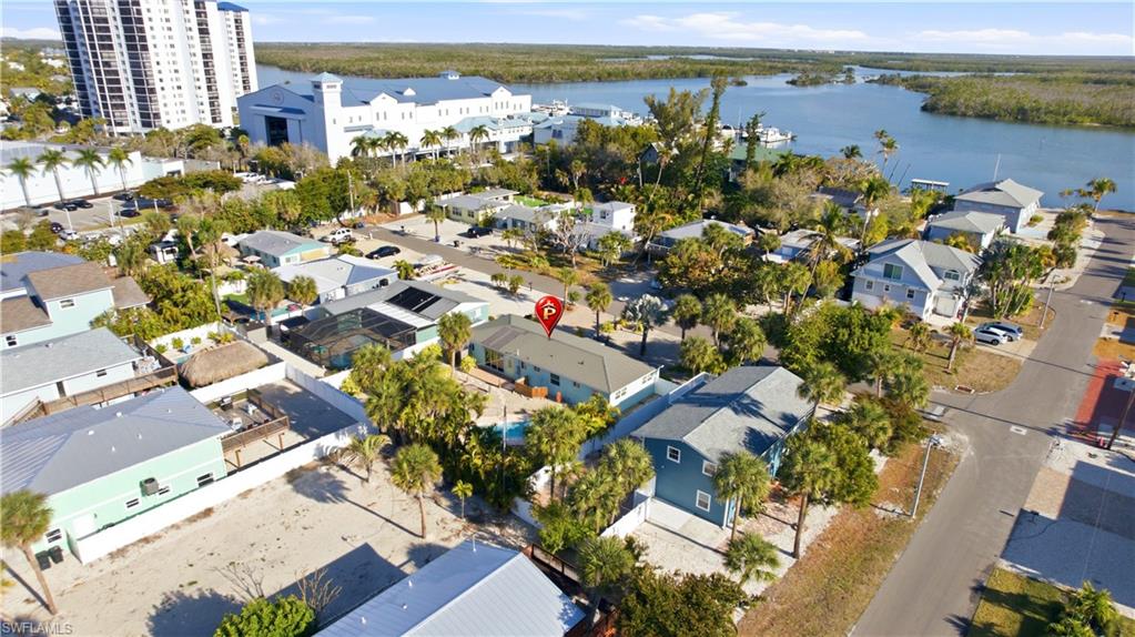 HOLIDAY SHORES - Residential