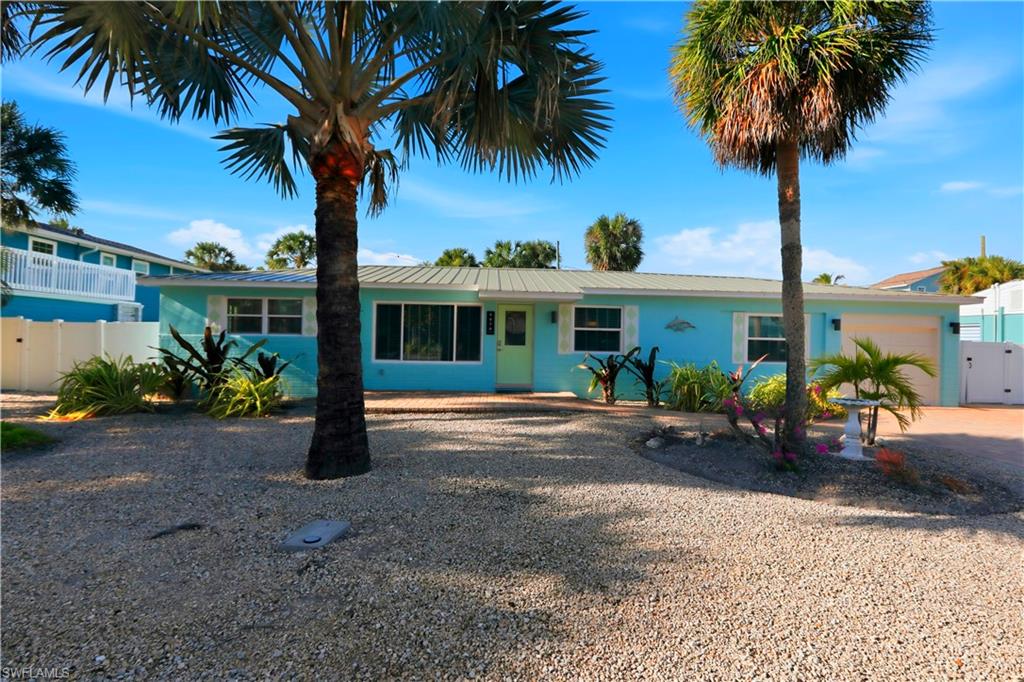 HOLIDAY SHORES - Residential