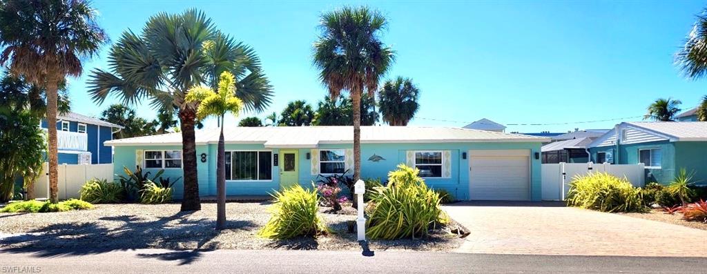 HOLIDAY SHORES - Residential