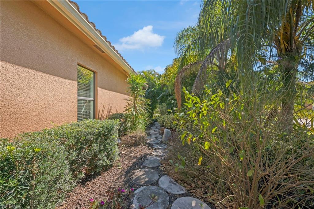 MARBELLA ISLES - Residential