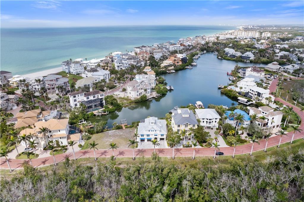 BAYFRONT GARDENS - Residential