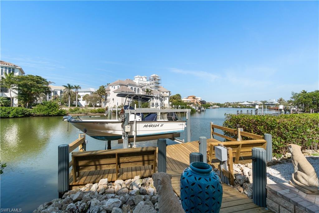 BAYFRONT GARDENS - Residential