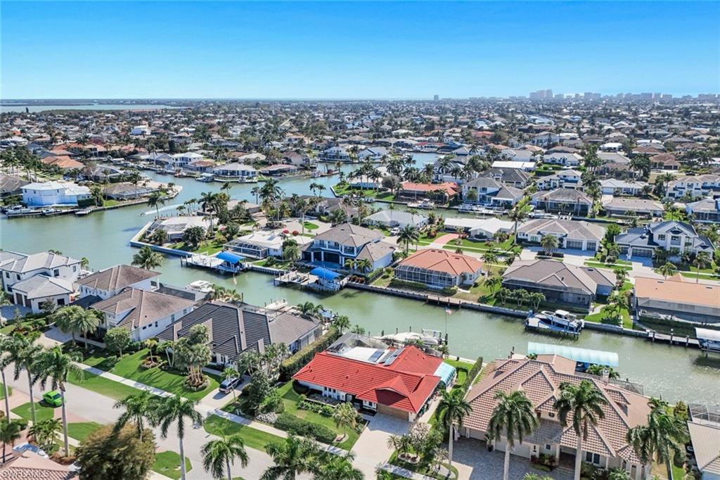 MARCO BEACH - Residential