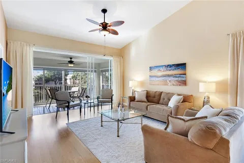 752 Wiggins Lake Dr Unit 202, Naples, FL 34110 - #: 224102340