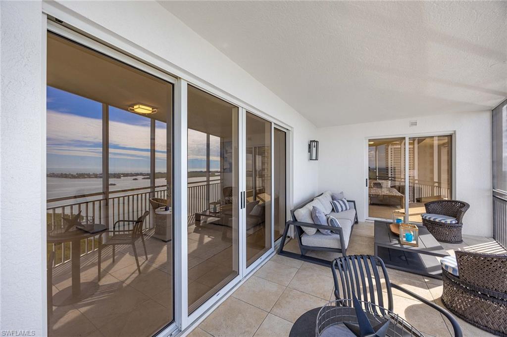 ESTANCIA - Residential Lease