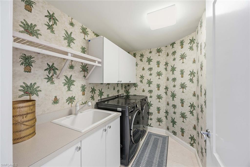 ESTANCIA - Residential Lease