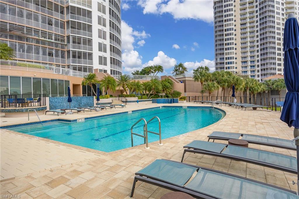 ESTANCIA - Residential Lease