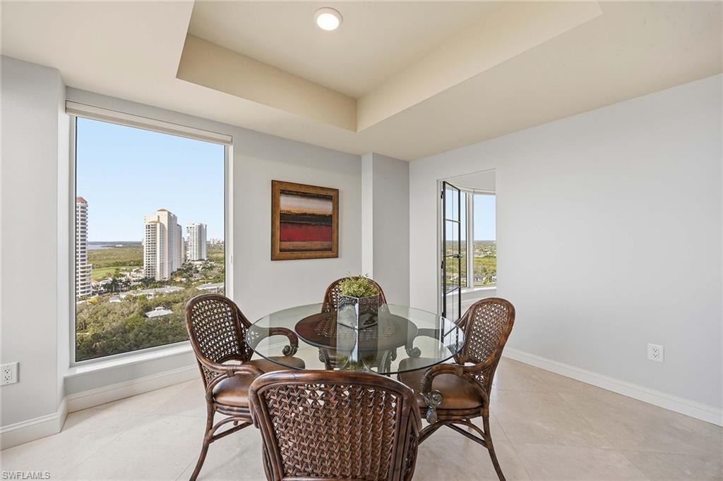 ESTANCIA - Residential Lease