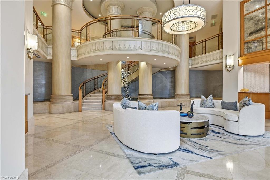 ESTANCIA - Residential Lease