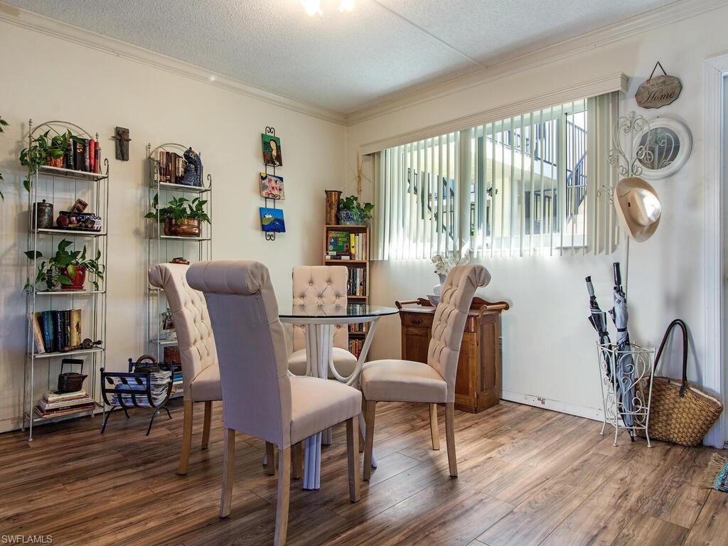 GLADES COUNTRY CLUB - Residential