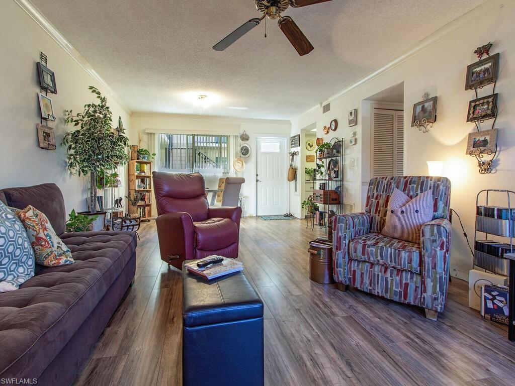 GLADES COUNTRY CLUB - Residential