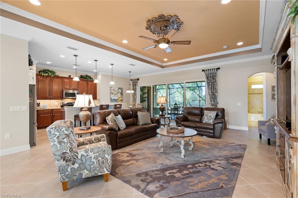 AZZURRA - Residential