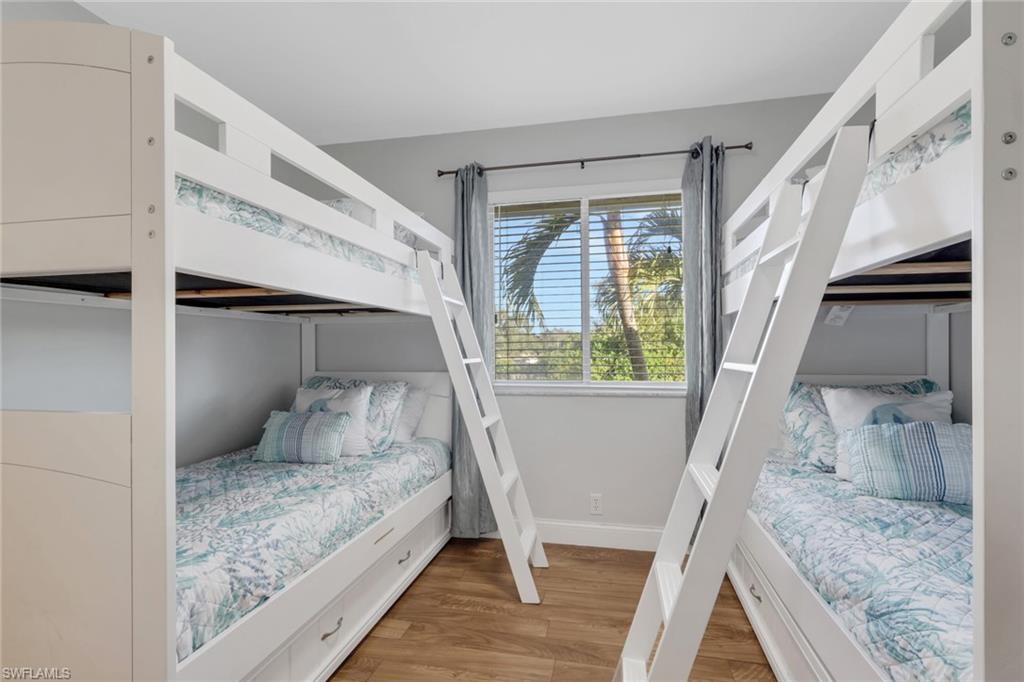 VILLAGES AT EMERALD LAKES - Residential