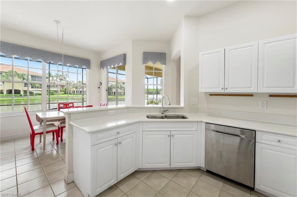 2296 Island Cove CIR