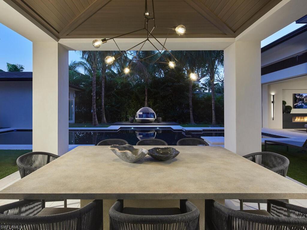 OLDE NAPLES - Residential