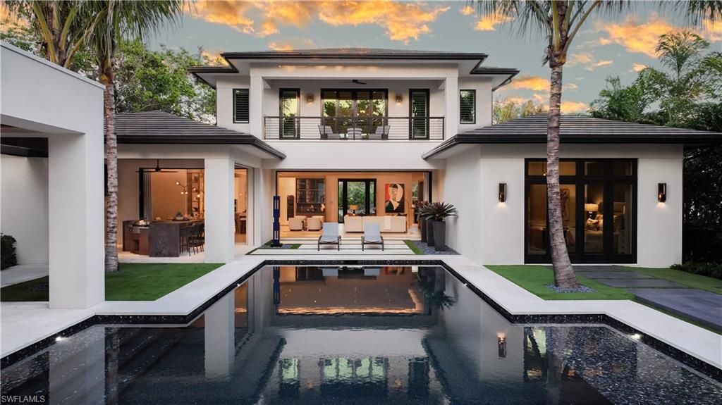 Photo of 477 3rd ST N, NAPLES, FL 34102 (MLS # 224099245)