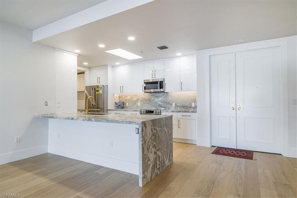 Photo of 780 5th AVE S #305, NAPLES, FL 34102 (MLS # 225078901)