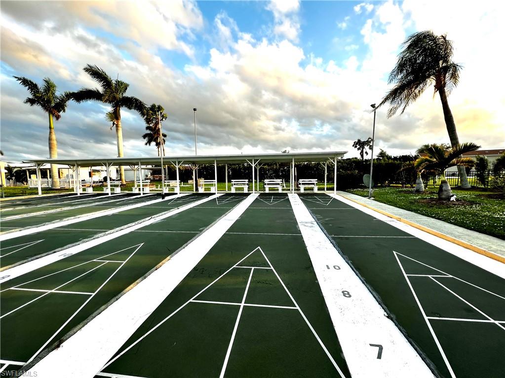 THUNDERBIRD MOBILE HOMES - Residential