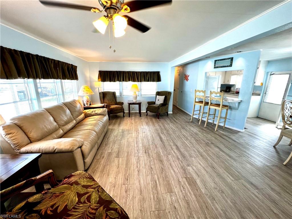 THUNDERBIRD MOBILE HOMES - Residential