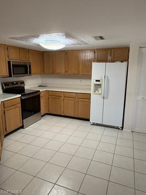 VILLAGES - Residential