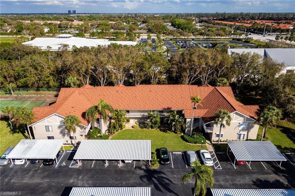 VILLAGES - Residential