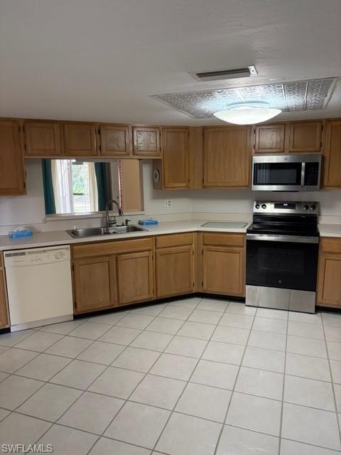 VILLAGES - Residential