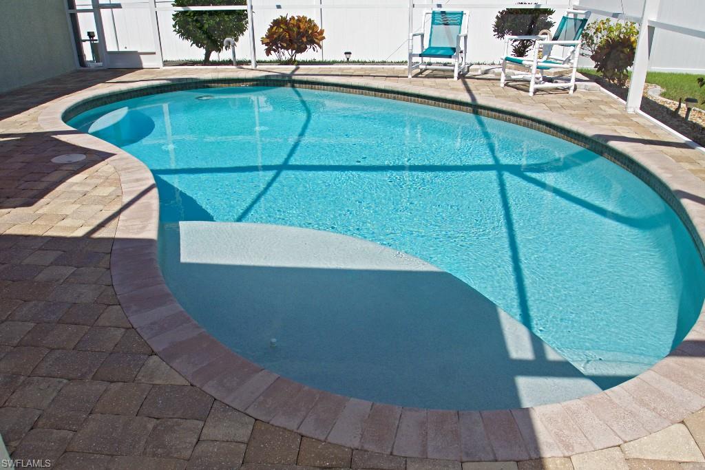 GATOR CIRCLE - Residential