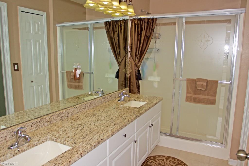 GATOR CIRCLE - Residential