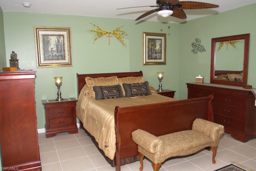 GATOR CIRCLE - Residential