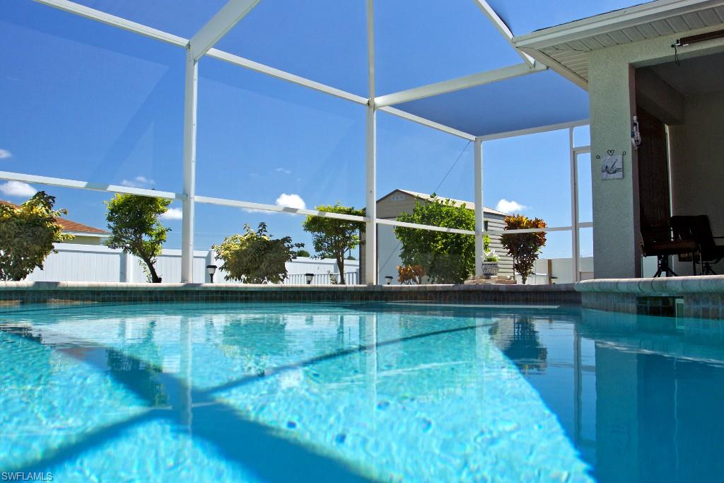 GATOR CIRCLE - Residential