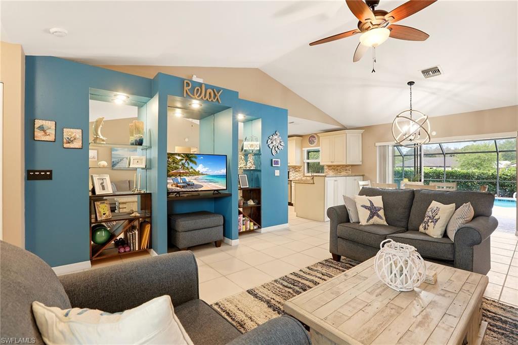 SPRING LAKES - Residential