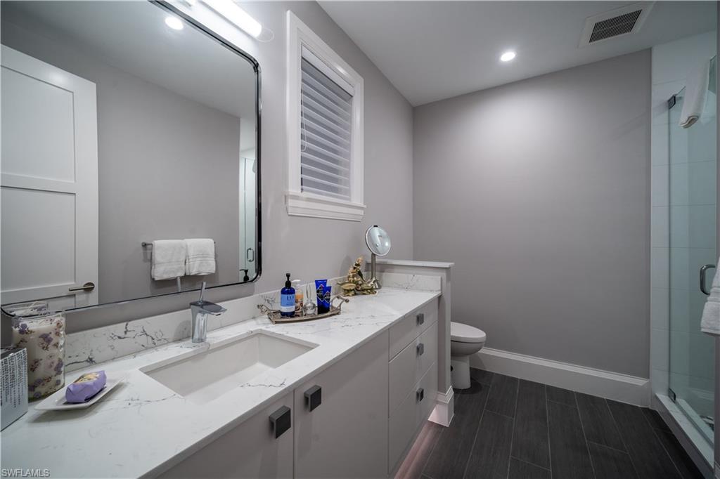 LANDINGS AT BEARS PAW - Residential