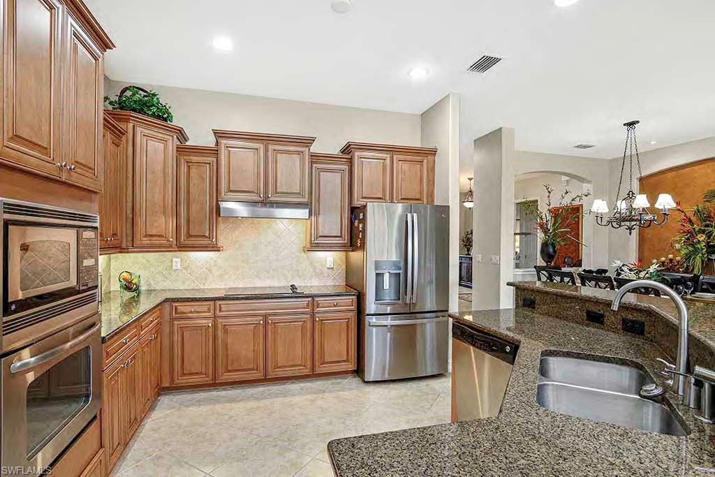 HERITAGE BAY - Residential