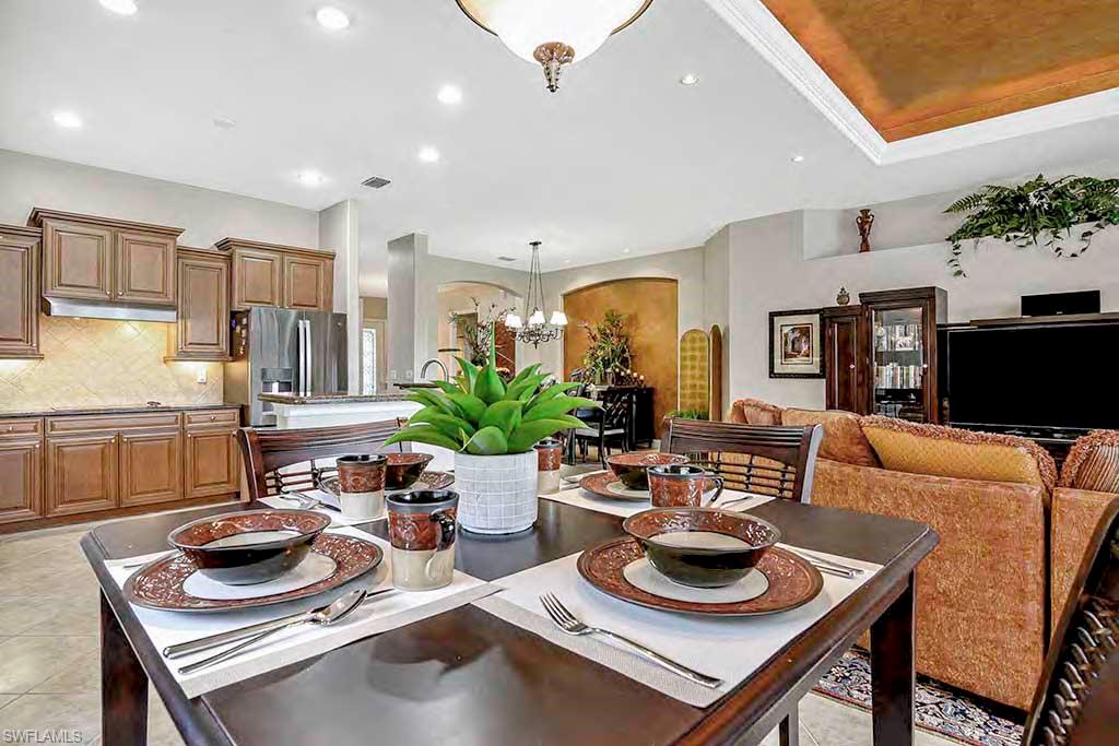 HERITAGE BAY - Residential